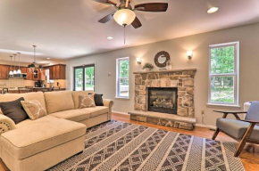 East Stroudsburg Hideaway with Community Pool Access